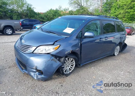 2015 Toyota Sienna Xle 8 Passenger from USA, damaged, VIN 5TDYK3DC9FS551181